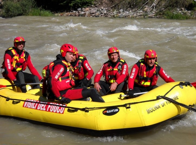 pronti sul raft.jpg
